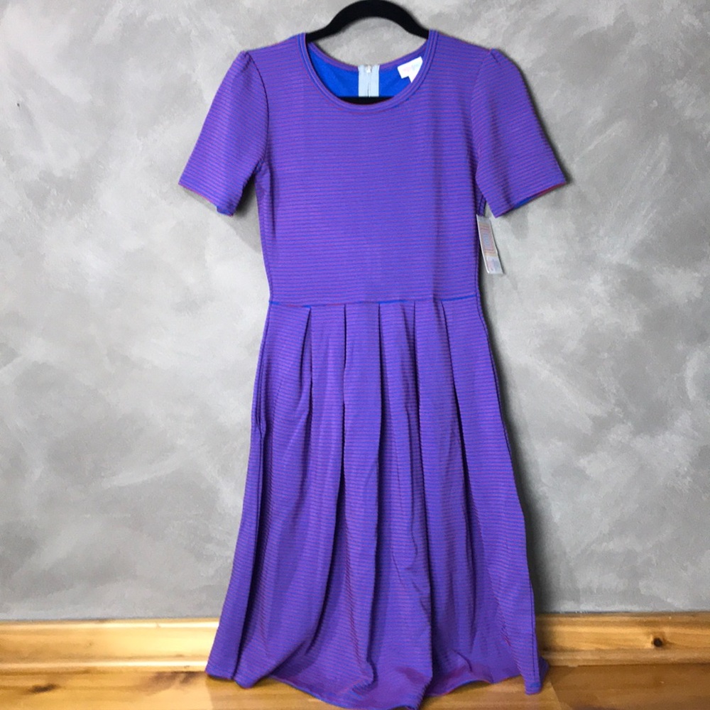 NWT LuLaRoe Amelia Dress